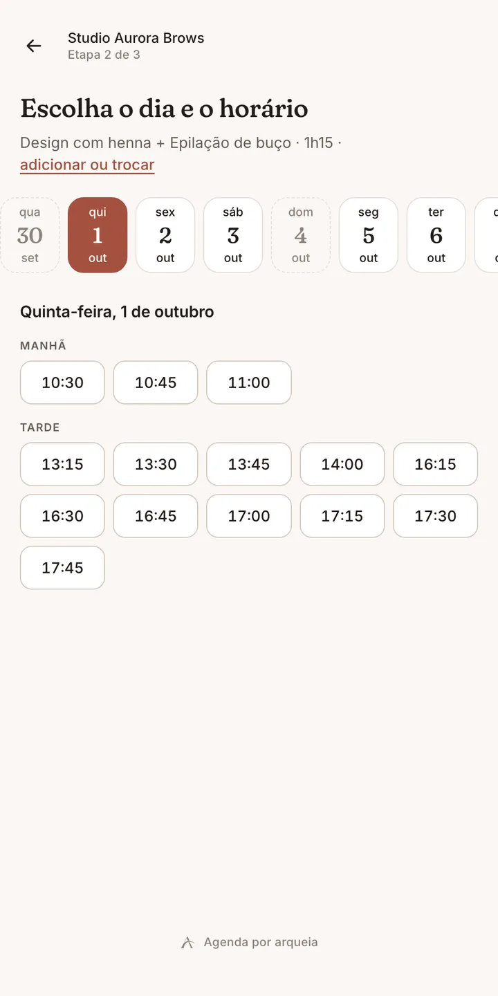 A escolha do dia e do horário na página de agendamento, só com os horários livres.